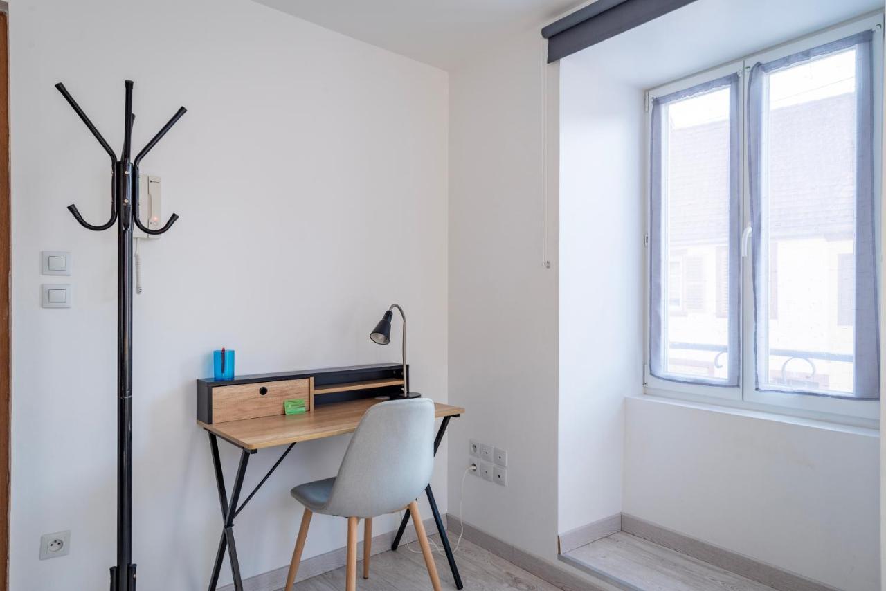 Gite Le Carpe Diem - Classe 3 Etoiles - Centre Ville - Wifi - Netflix Мармутье Экстерьер фото