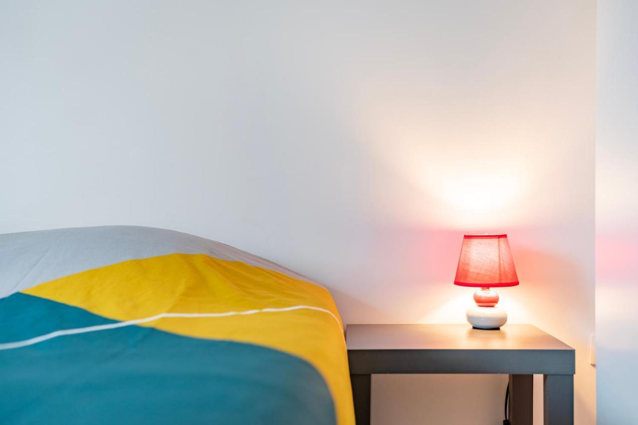 Gite Le Carpe Diem - Classe 3 Etoiles - Centre Ville - Wifi - Netflix Мармутье Экстерьер фото